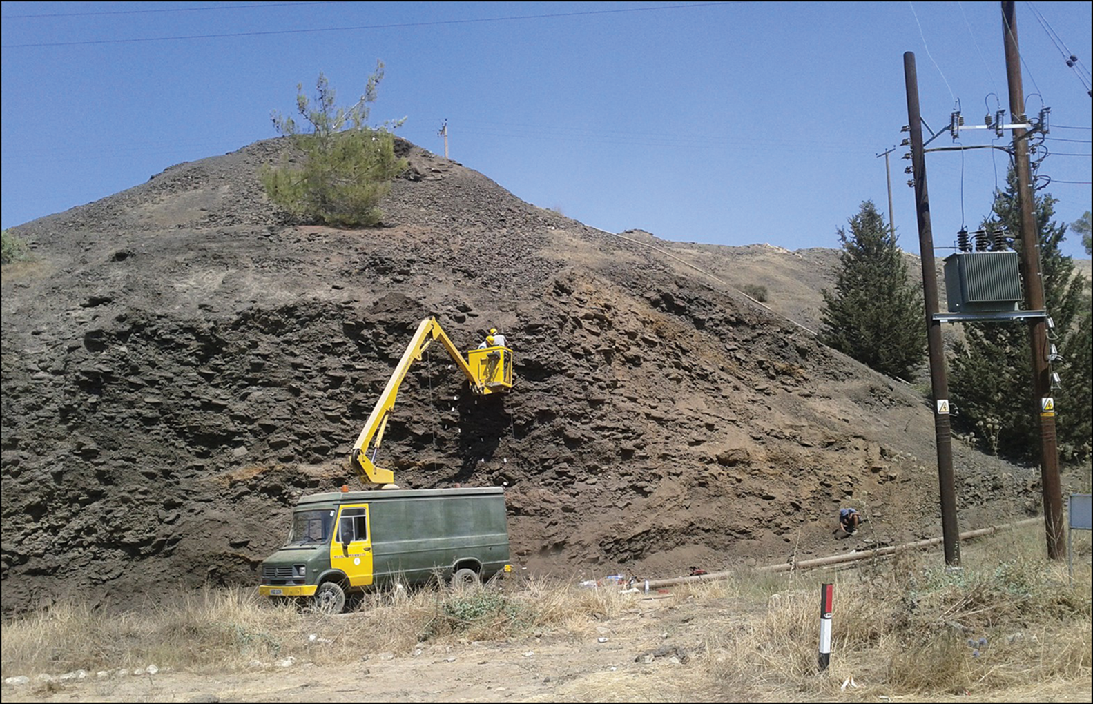 The Late Roman slag heap of Skouriotissa.