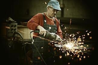 How to Determine Moisture in Iron Ore