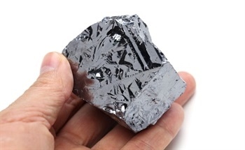 Semiconducting Ore Minerals