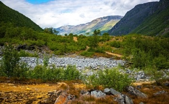 Turning Abandoned Mines into Clean Energy Storage Systems