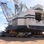 Lifting 3500 ton mining dragline from ENERPAC