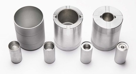 AccuPyc: Gas Pycnometer for True Density of Solids