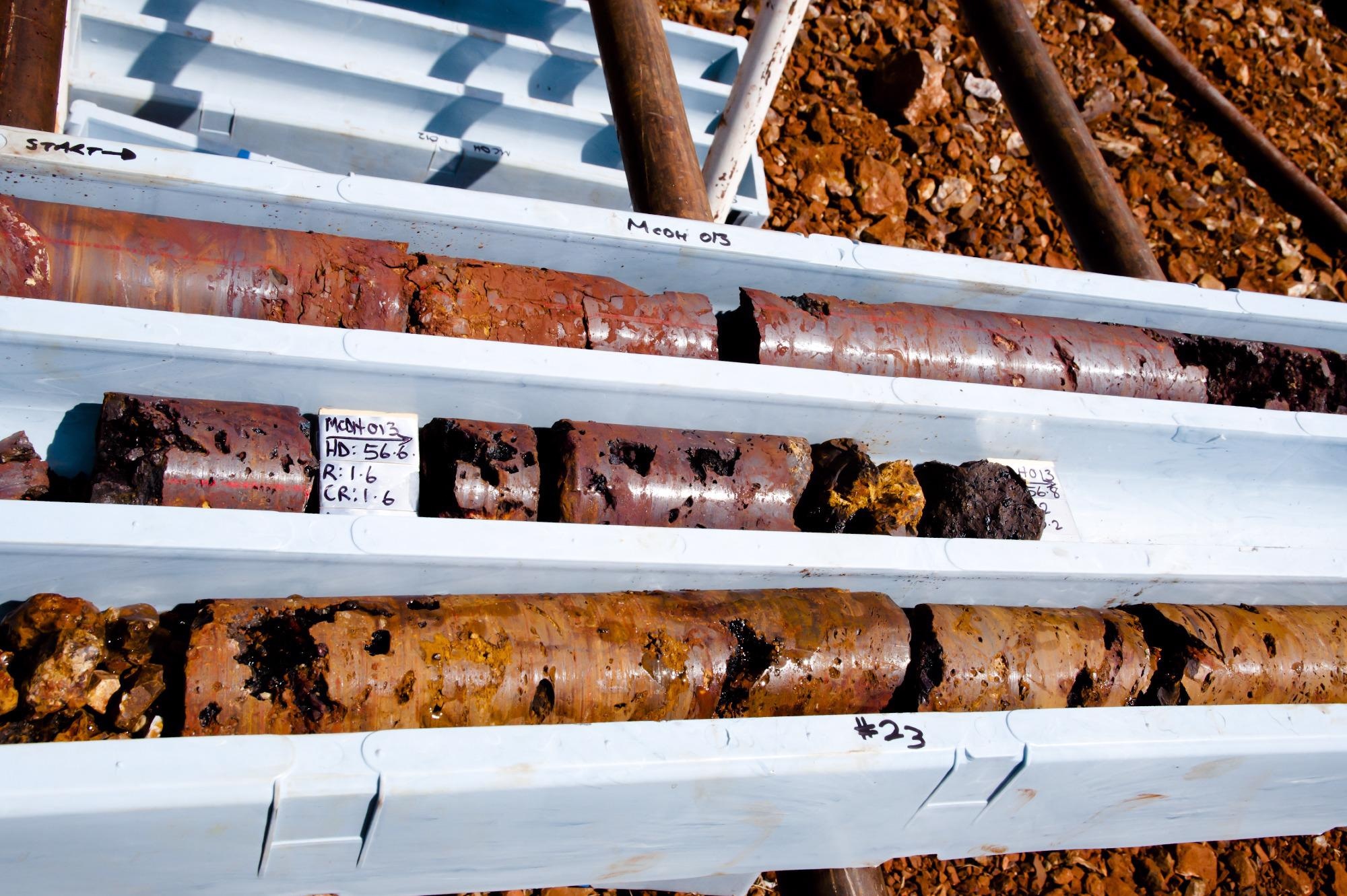 Elcora Advanced Materials Corp. Tests Ore Samples Successfully.
