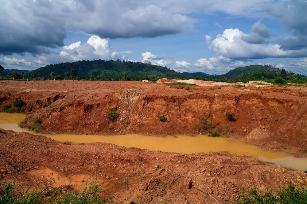 gold mining pollution mercury