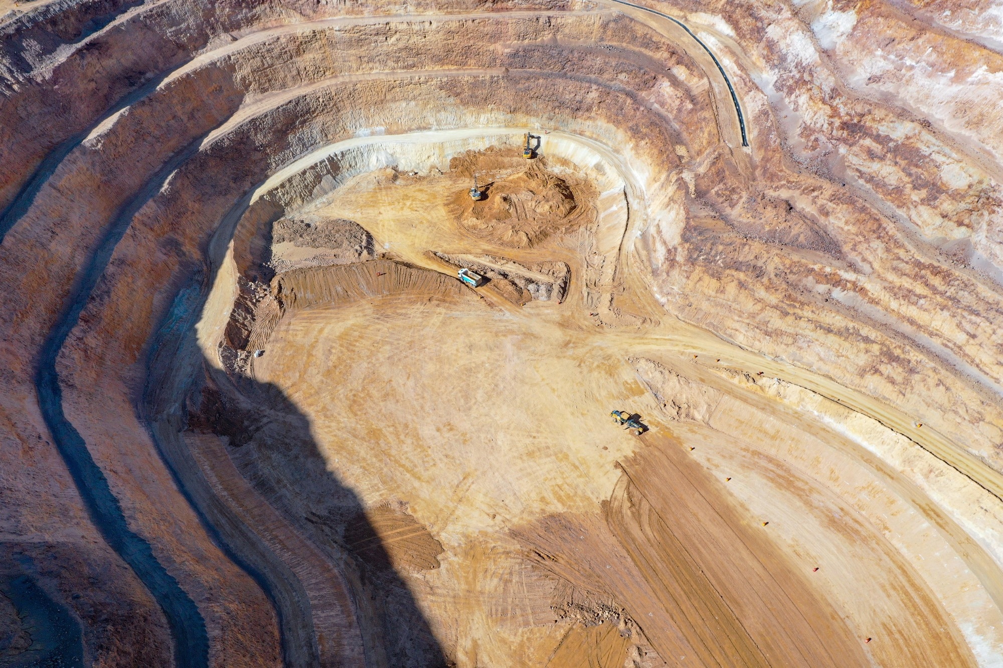 Study Outlines Roadmap for Sustainable Gold Mining in Colombia