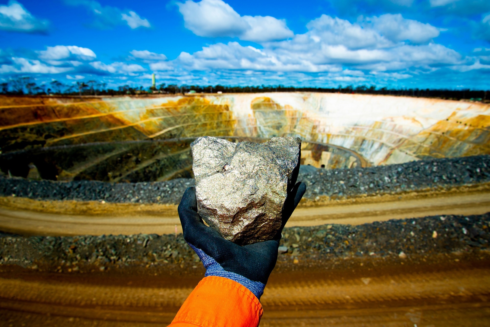 suphide mining