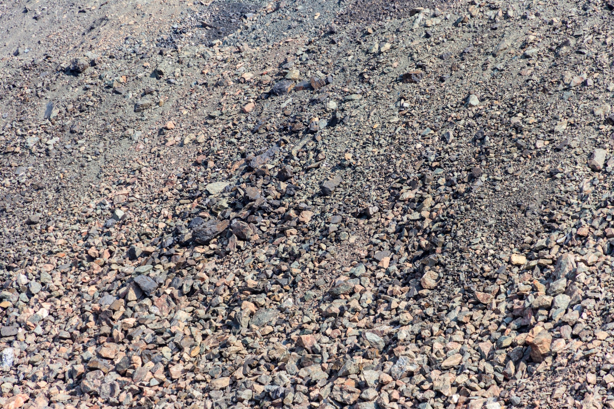 Iron-Rich Slag Enables Efficient Carbon Sequestration