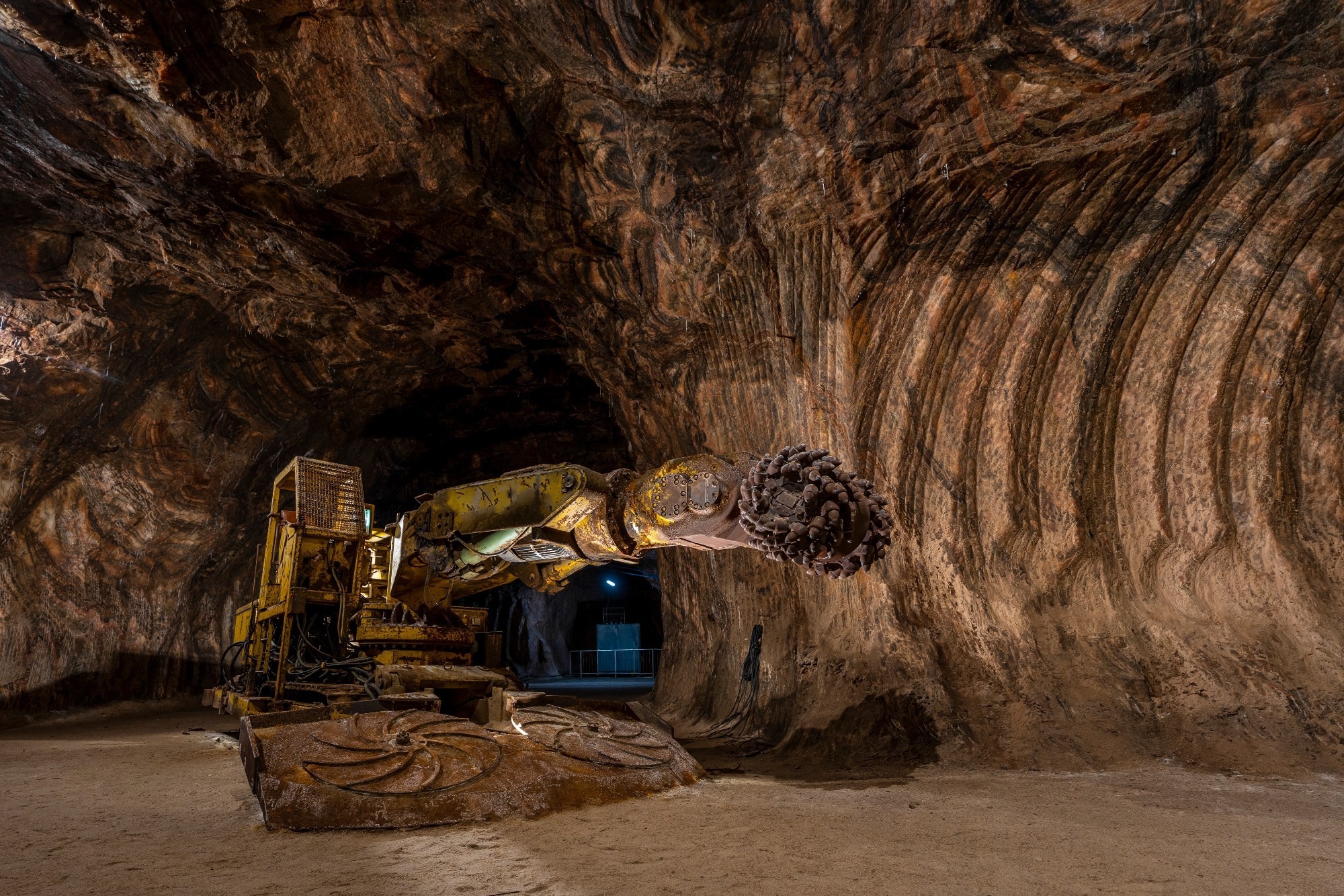 Study Finds Deep Mining Causes 92% of Ground Subsidence at South African Gold Mine