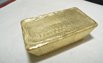 Pouring of 1000th Gold Bar at Selinsing Gold Mine Reported by Monument Mining