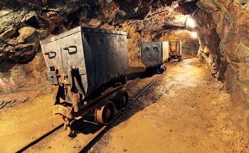 Almadex Terminates Option Agreement for Davis/Paradise Valley with Makara Mining
