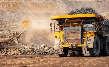 Bench-Mining Program at Aukam Graphite Mine Enters Full Capacity After Completion of Road Construction