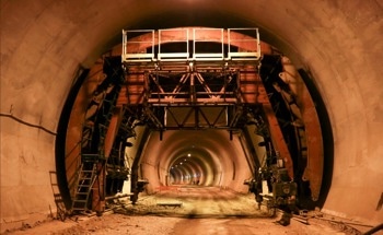 Enhancing Tunnel Safety with Fiber Bragg Grating Technology
