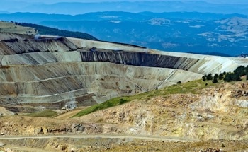 Impacts of Artisanal Gold Mining on Water Quality in Uganda