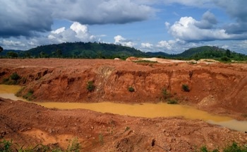 How Understanding Miners' Needs Could Lead to Mercury-Free Gold Production